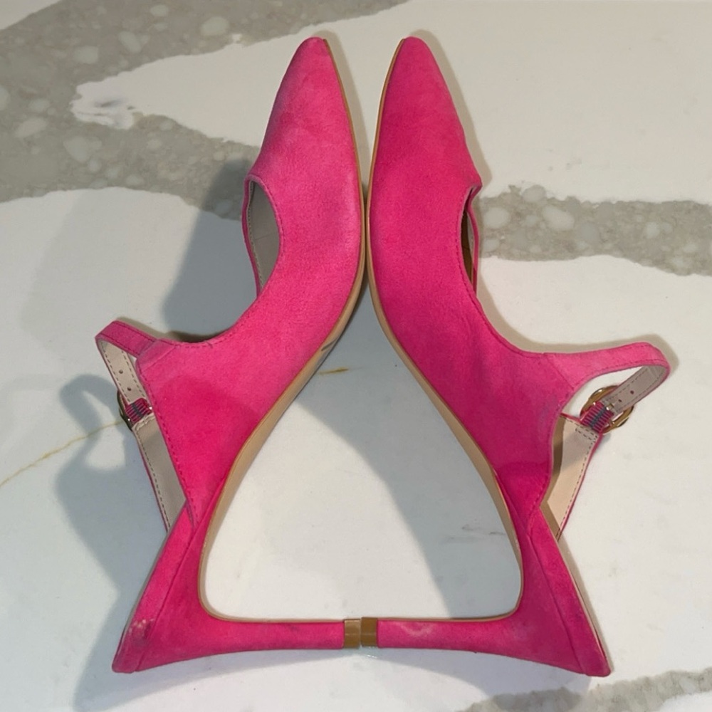 STUART WEITZMAN Pink Suede Heel - Picture 9 of 12